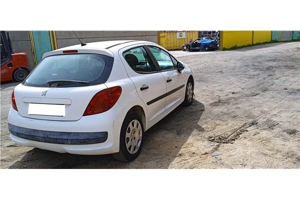 peugeot 207 del año 2008