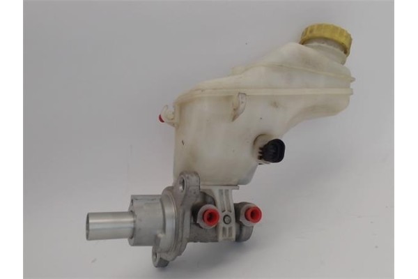 Recambio de bomba freno para fiat punto / grande punto (199) 1.2 referencia OEM IAM 204051107  