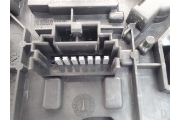 Recambio de piloto trasero derecho para renault megane i (ba0/1_) 1.6 e (ba0f, ba0s) referencia OEM IAM   
