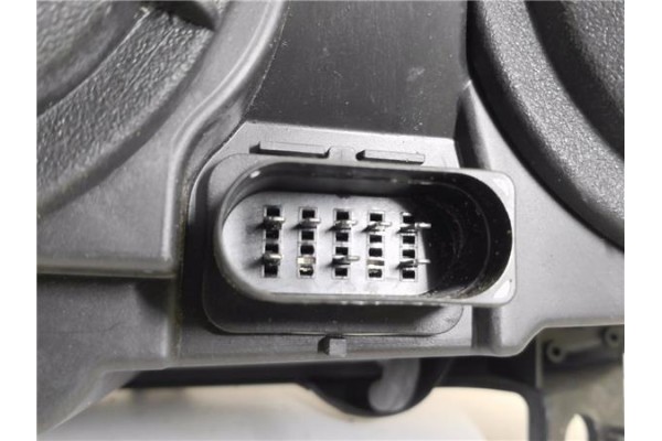 Recambio de faro delantero dcho para fiat i doblo (119) 1.3 16v multijet active com. (55kw) referencia OEM IAM 43680383 51805934