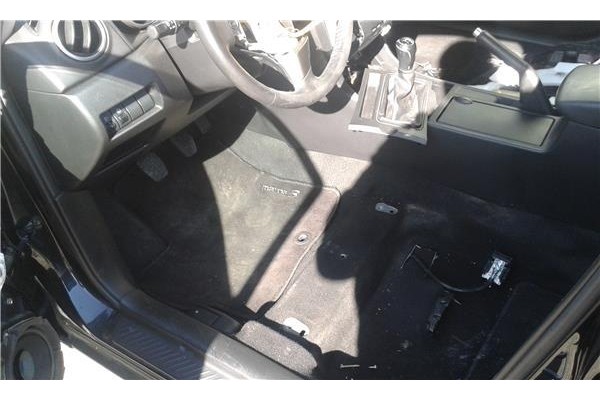 mazda 3 berlina (bk) del año 2005