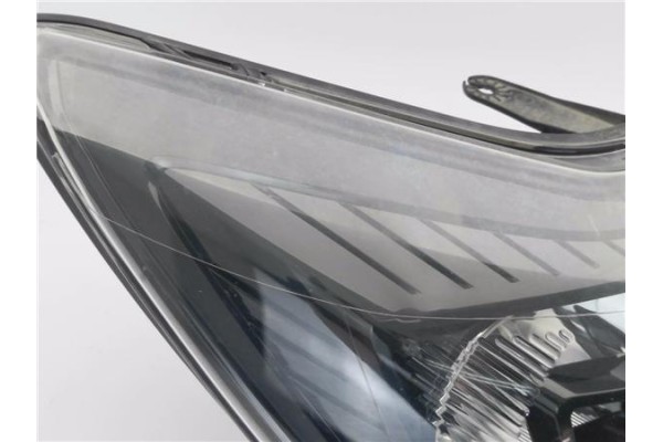 Recambio de faro delantero dcho para ford focus ii (da_) 1.6 tdci referencia OEM IAM 8M5113W029CE  