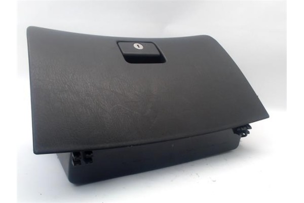 Recambio de guantera salpicadero para toyota corolla (e12) 2.0 d-4d referencia OEM IAM 5555012410B0  