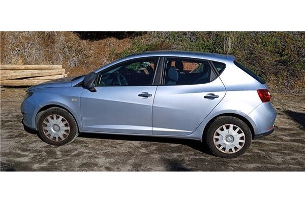 seat ibiza berlina (6j5) del año 2010