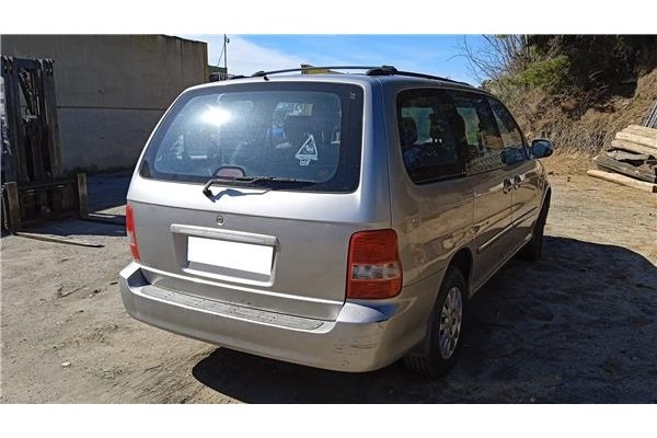 kia carnival del año 2003
