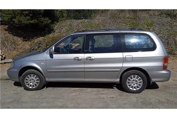 kia carnival del año 2003