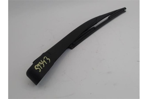 Recambio de brazo limpiaparabrisas trasero para ford fiesta vi 1.25 referencia OEM IAM 1513761  