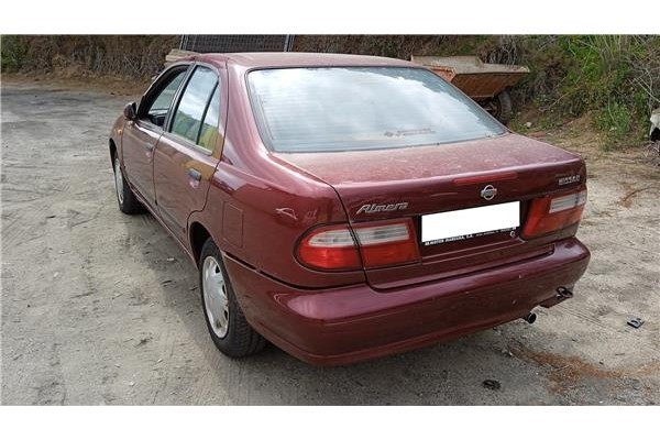 nissan almera (n15) del año 1999