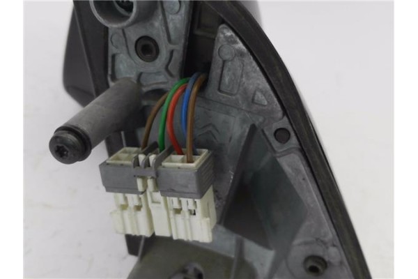 Recambio de retrovisor electrico izquierdo para citroen xsara picasso 1.6 hdi 110 satisfaction plus referencia OEM IAM E2027003 