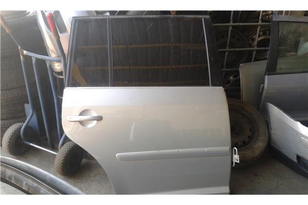 Recambio de puerta trasero derecha para volkswagen touran (1t1)(02.2003) 2.0 tdi 16v referencia OEM IAM   