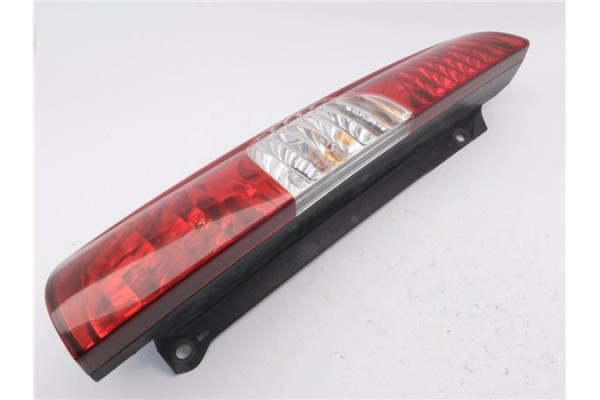 Recambio de piloto trasero izquierdo para fiat i doblo (119) 1.3 16v multijet active com. (55kw) referencia OEM IAM 20120748  