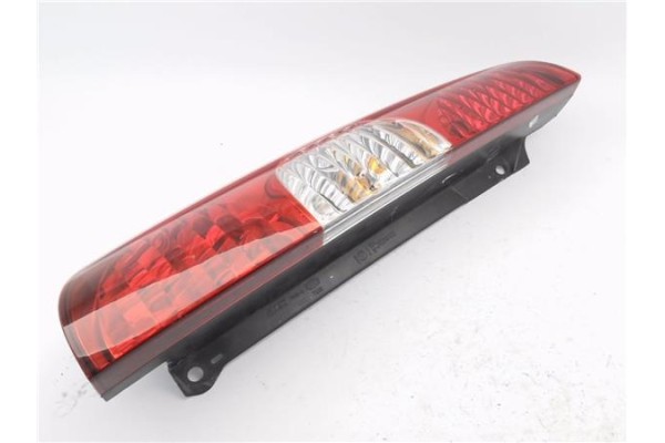 Recambio de piloto trasero izquierdo para fiat i doblo (119) 1.4 8v active pan. referencia OEM IAM 51755145 20120999 