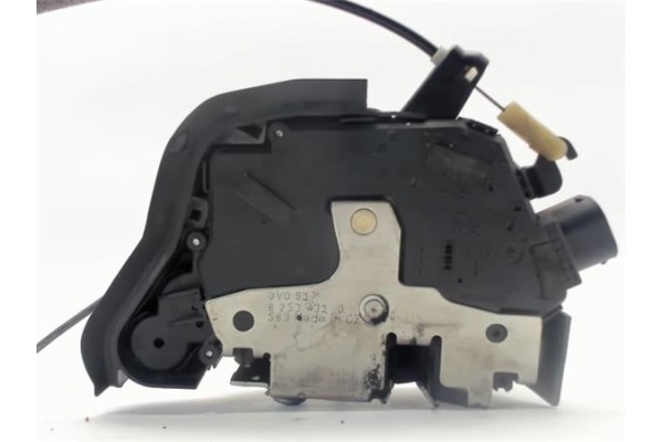 Recambio de cierre electromagnetico delantero izquierdo para bmw serie 3 berlina (e46) referencia OEM IAM   