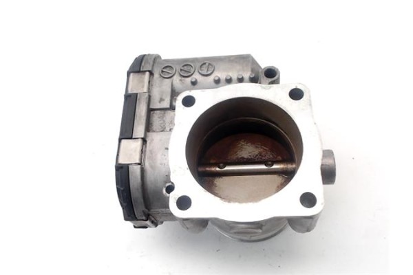 Recambio de mariposa admision para audi a4 avant (8e) 1.8 t referencia OEM IAM 68133062  