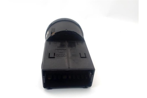 Recambio de conmutador luces para volkswagen polo iv (9n1) 1.4 tdi referencia OEM IAM 6Q0941531C  