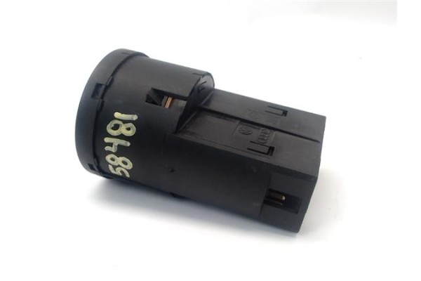 Recambio de conmutador luces para volkswagen polo iv (9n1) 1.4 tdi referencia OEM IAM 6Q0941531C  