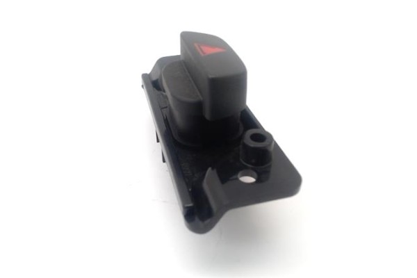 Recambio de interruptor luces emergencia para ford fusion (cbk) 1.6 tdci referencia OEM IAM 1335876  