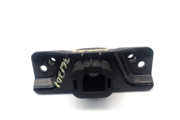 Recambio de interruptor luces emergencia para ford fusion (cbk) 1.6 tdci referencia OEM IAM 1335876  