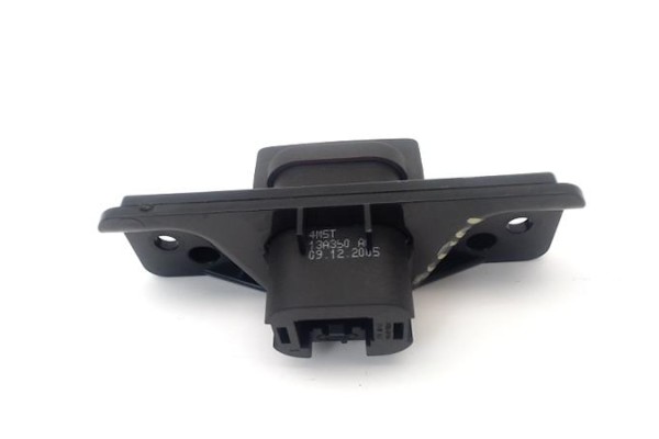 Recambio de interruptor luces emergencia para ford fusion (cbk) 1.6 tdci referencia OEM IAM 1335876  