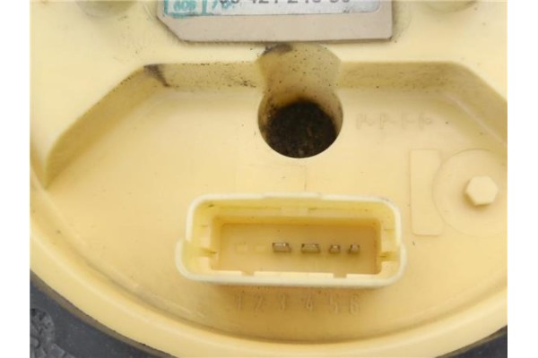 Recambio de bomba combustible para peugeot 206 2.0 hdi 90 referencia OEM IAM 9642124380  