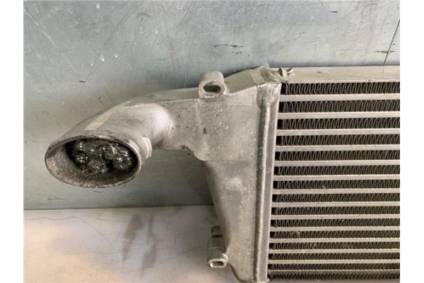Recambio de intercooler para nissan trade furgón 3.0 tdic referencia OEM IAM 130030051F  
