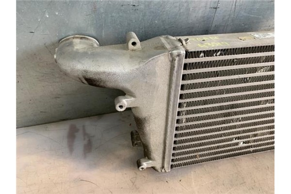 Recambio de intercooler para nissan trade furgón 3.0 tdic referencia OEM IAM 130030051F  