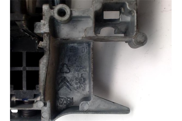 Recambio de maneta exterior delantero derecha para peugeot 207 1.6 16v vti referencia OEM IAM 910959  