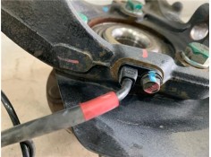 Recambio de mangueta delantero derecha para kia carnival 2.9 crdi referencia OEM IAM 517164D000  