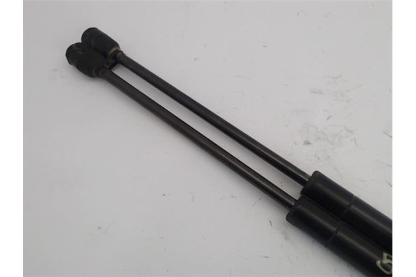 Recambio de amortiguador porton para renault clio ii fase i (b/cb0) 1.4 alize referencia OEM IAM   