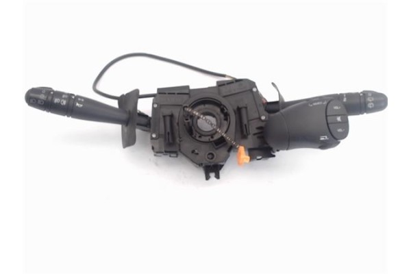 Recambio de mando intermitencia para renault clio ii fase i (b/cb0) 1.4 alize referencia OEM IAM   