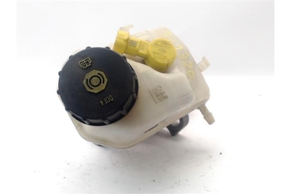 Recambio de bomba freno para opel astra j 1.6 referencia OEM IAM 84102409 13286445 