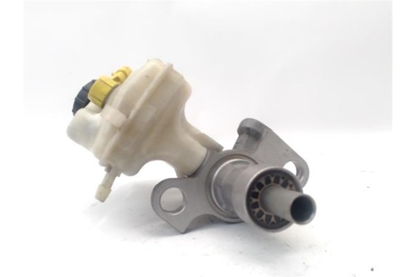 Recambio de bomba freno para opel astra j 1.6 referencia OEM IAM 84102409 13286445 