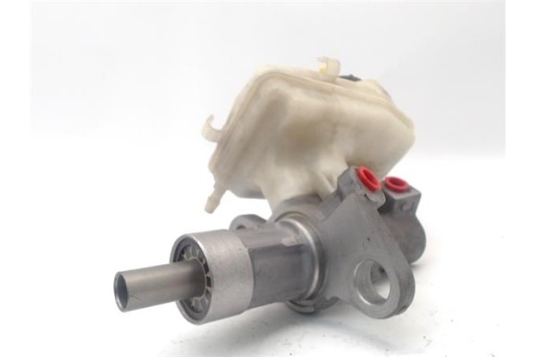 Recambio de bomba freno para opel astra j 1.6 referencia OEM IAM 84102409 13286445 