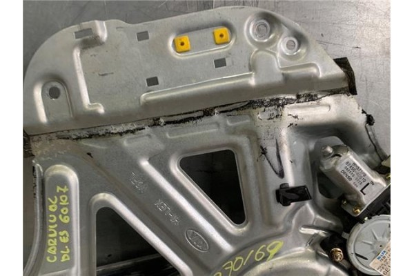 Recambio de elevalunas electrico delantero izquierdo para kia carnival 2.9 crdi referencia OEM IAM 824504D010  