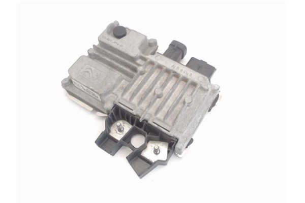 Recambio de centralita para peugeot 2008 1.6 allure referencia OEM IAM   