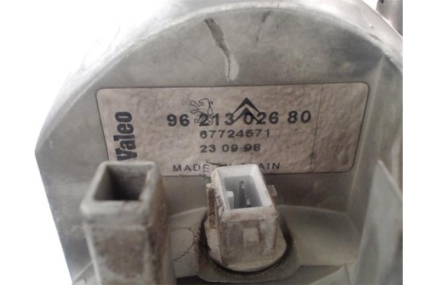 Recambio de intermitente delantero izquierdo para citroen berlingo 1.9 d (mfwjz) referencia OEM IAM 630379  