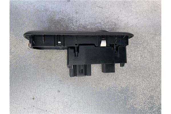 Recambio de mando elevalunas delantero izquierdo para ford fiesta vi 1.6 tdci referencia OEM IAM 8A6T14A132AC 10008940 