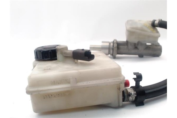 Recambio de bomba freno para citroen xsara picasso 1.6 hdi referencia OEM IAM 4601P5  
