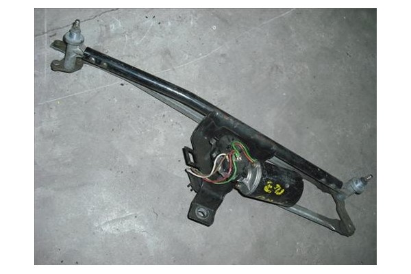 Recambio de motor limpiaparabrisas delantero para bmw serie 3 (e21) 1.6 315 referencia OEM IAM  0 390 241 100 CHP 13861551 