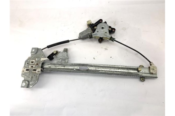Recambio de mecanismo elevalunas trasero derecho para kia carnival 2.9 crdi referencia OEM IAM 824504D020  