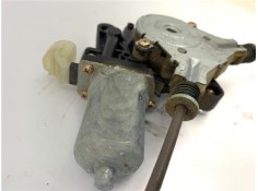 Recambio de mecanismo elevalunas trasero derecho para kia carnival 2.9 crdi referencia OEM IAM 824504D020  