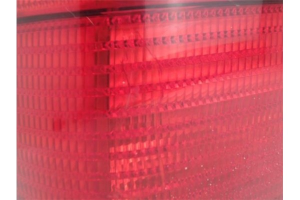 Recambio de piloto trasero izquierdo para volkswagen lupo (6x1/6e1) 1.4 trendline referencia OEM IAM 38030748  