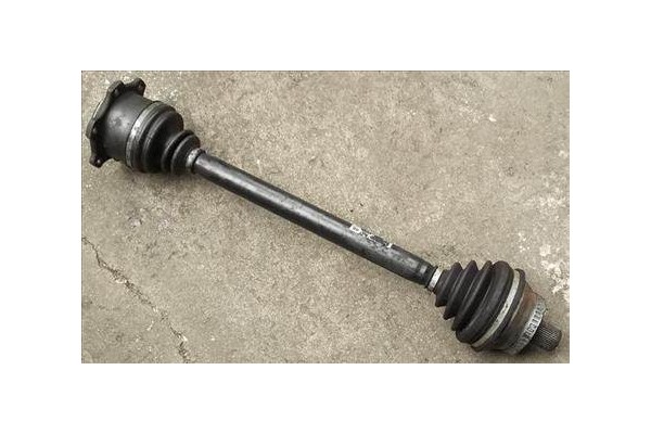 Recambio de palier delantero derecho para audi a4 berlina (b5) 2.4 referencia OEM IAM   
