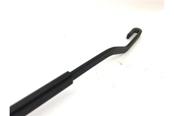 Recambio de brazo limpiaparabrisas delantero izquierdo para kia carnival 2.9 crdi referencia OEM IAM 983504D010 S983504D010 