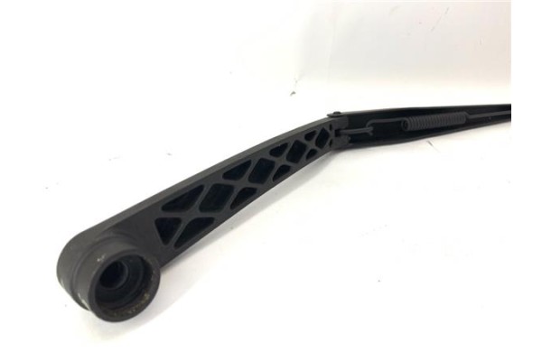 Recambio de brazo limpiaparabrisas delantero izquierdo para kia carnival 2.9 crdi referencia OEM IAM 983504D010 S983504D010 
