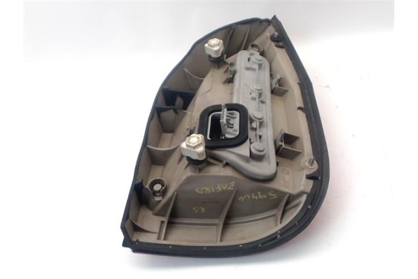 Recambio de piloto trasero izquierdo para opel zafira a 2.0 dti 16v referencia OEM IAM 1222075  