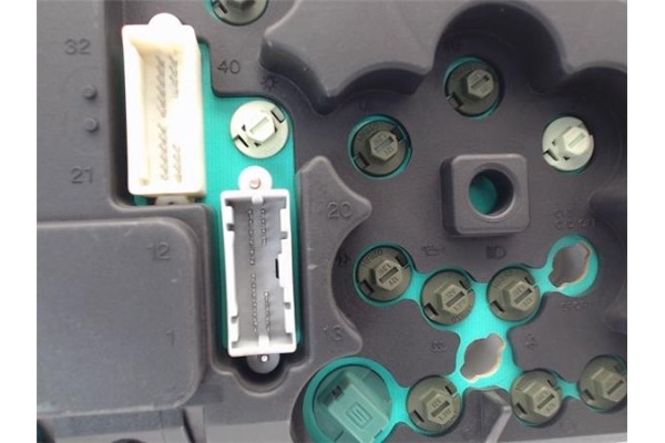 Recambio de cuadro completo para nissan primera berlina (p11) 2.0 referencia OEM IAM 248109F560 81058528 