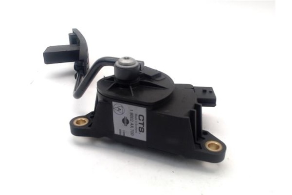 Recambio de pedal acelerador para nissan micra (k12e) 1.2 16v referencia OEM IAM 18002AX700  