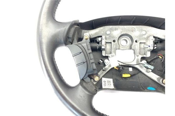 Recambio de volante para kia carnival 2.9 crdi referencia OEM IAM 5611025G500  