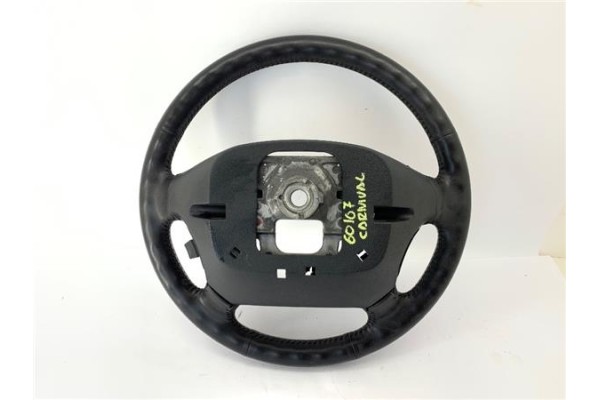 Recambio de volante para kia carnival 2.9 crdi referencia OEM IAM 5611025G500  